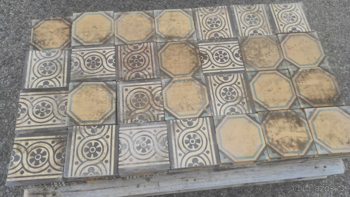 Stará keramická dlažba, půdovka, půdovky, 4,7 m2 - 2