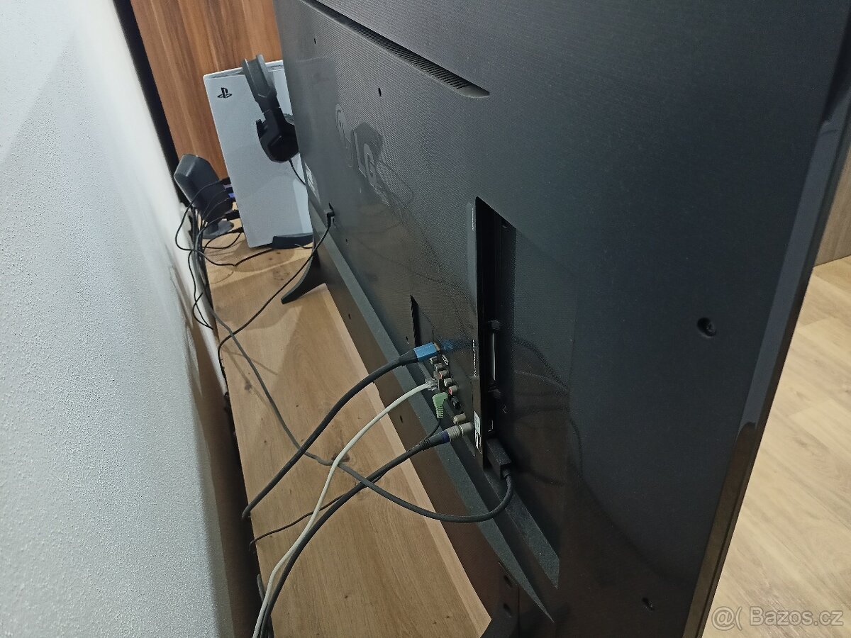 Prodám televizi LG 55 palců, LG 55UH605V - 2
