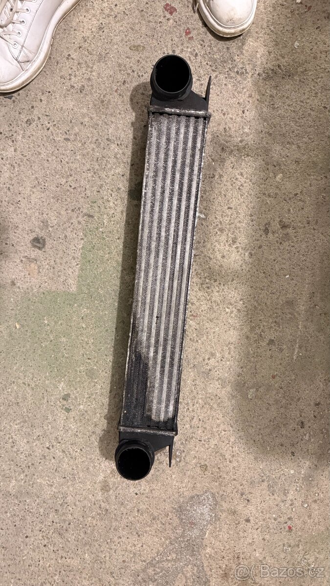 bmw e39 530D chladiče převodovka/klimatizace/intercooler - 2