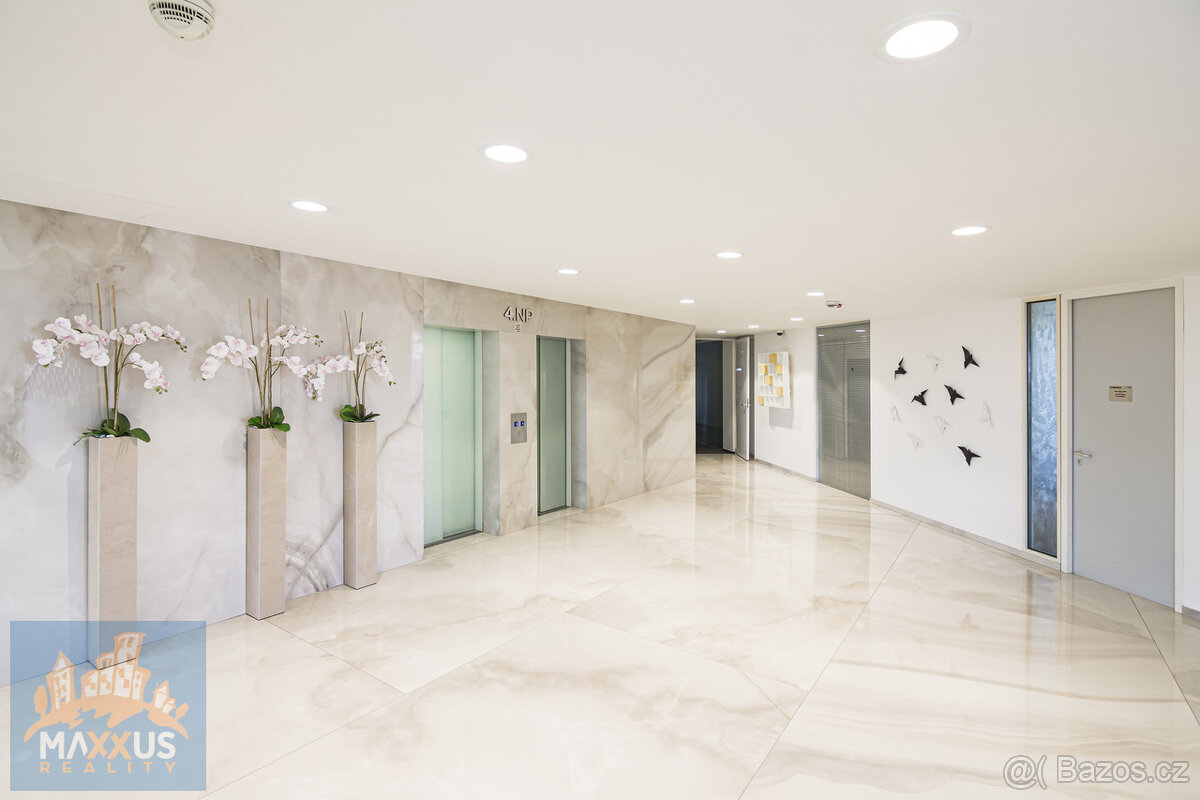 Pronájem kanceláře (46 m2), ul. Šafránkova, Praha 5 - Stodůl - 2