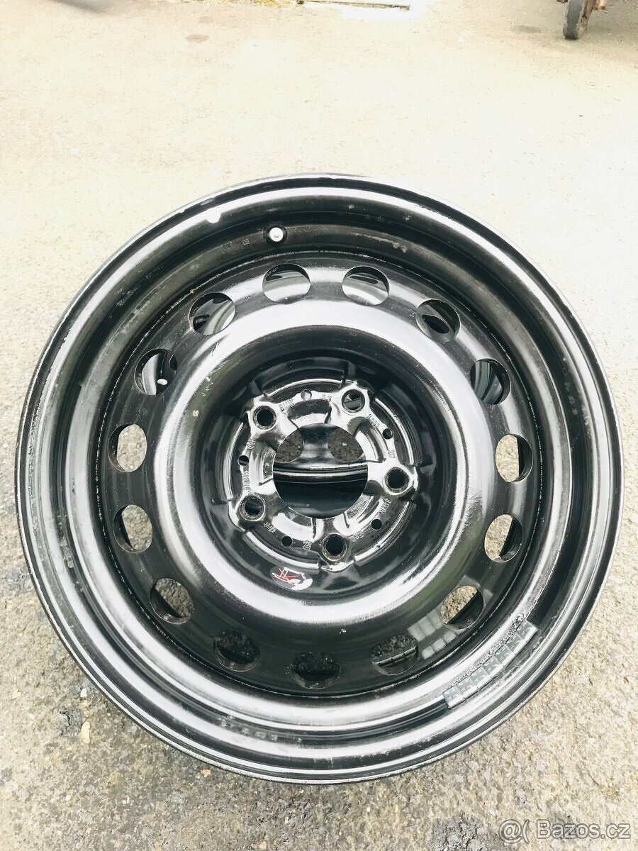 Original hlinikove rafki na BMW - 2