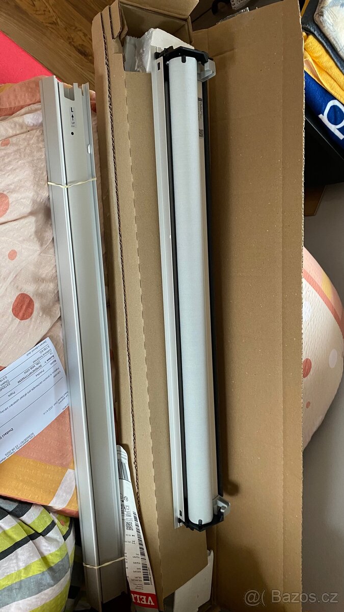 Roleta do střešního okna Velux - 2