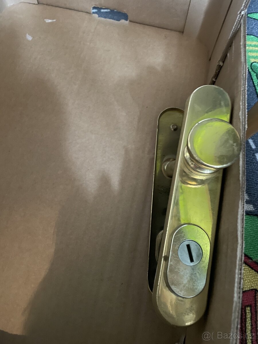 mosazné štíty dveří - 2