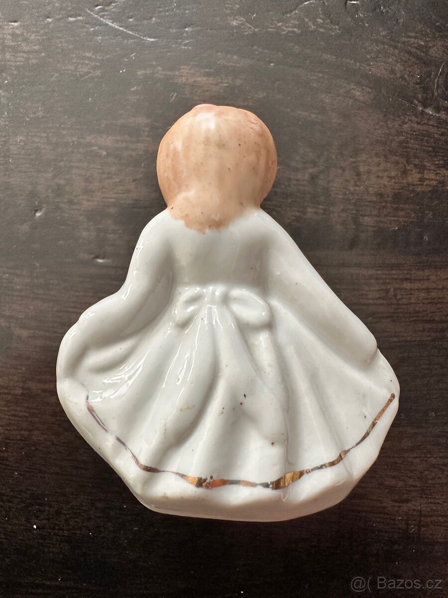 Porcelánová panenka - 2