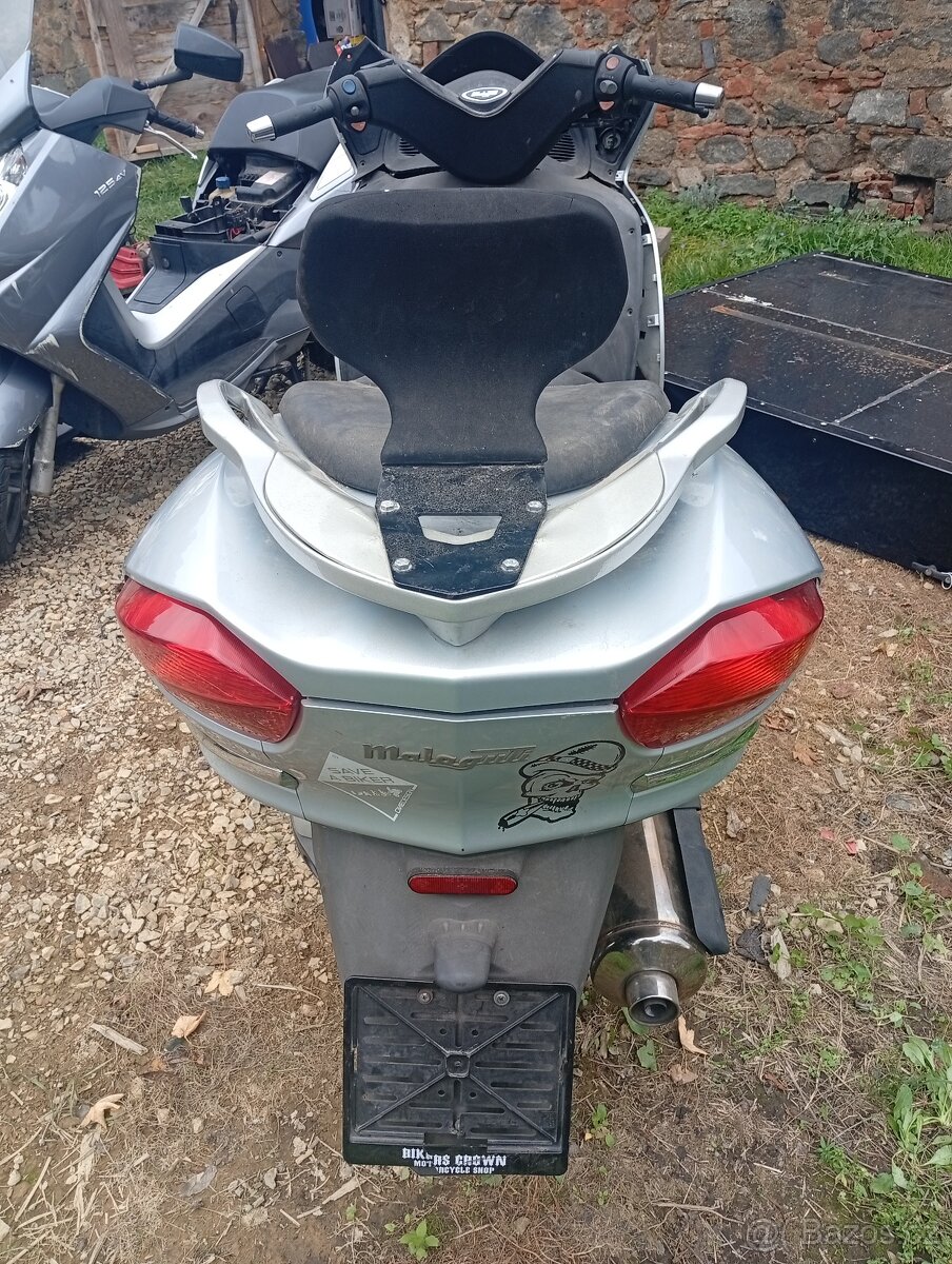 Prodám díly Malaguti Spidermax 500 - 2
