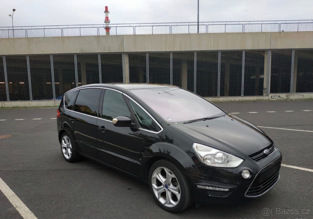Ford S Max 2.2 TDCi AT Titanium (147 kW, 7 míst) - 2