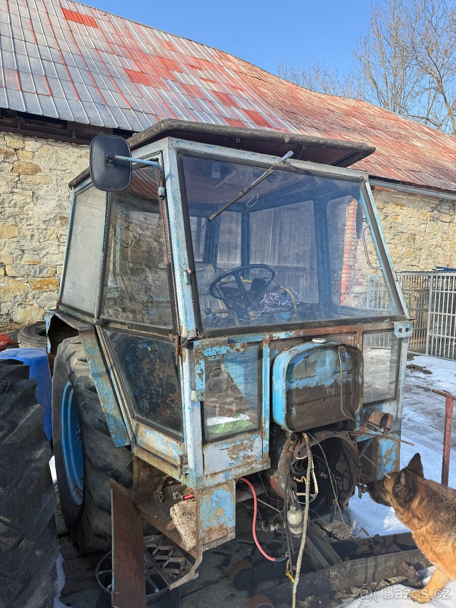 Prodám kabinu ze zetoru 6711 - 2