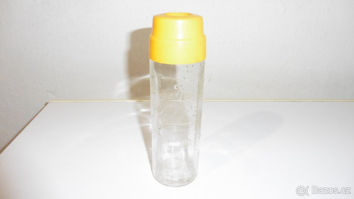 Retro kojenecká láhev - 2