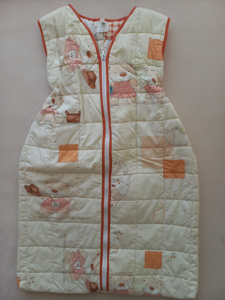 Prodám oblečení 0-1 rok, věci do postýlky apod. - 2