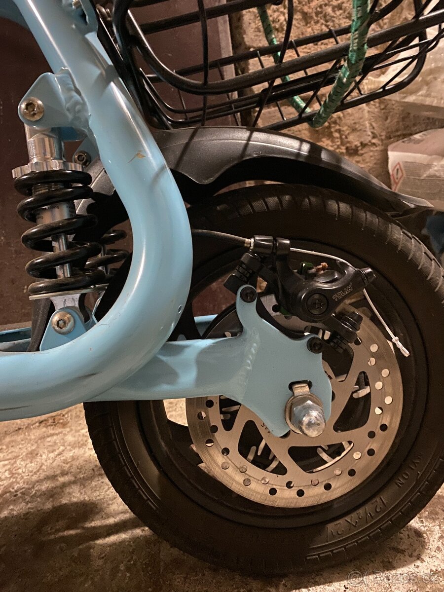 Elektrokoloběžka - 2