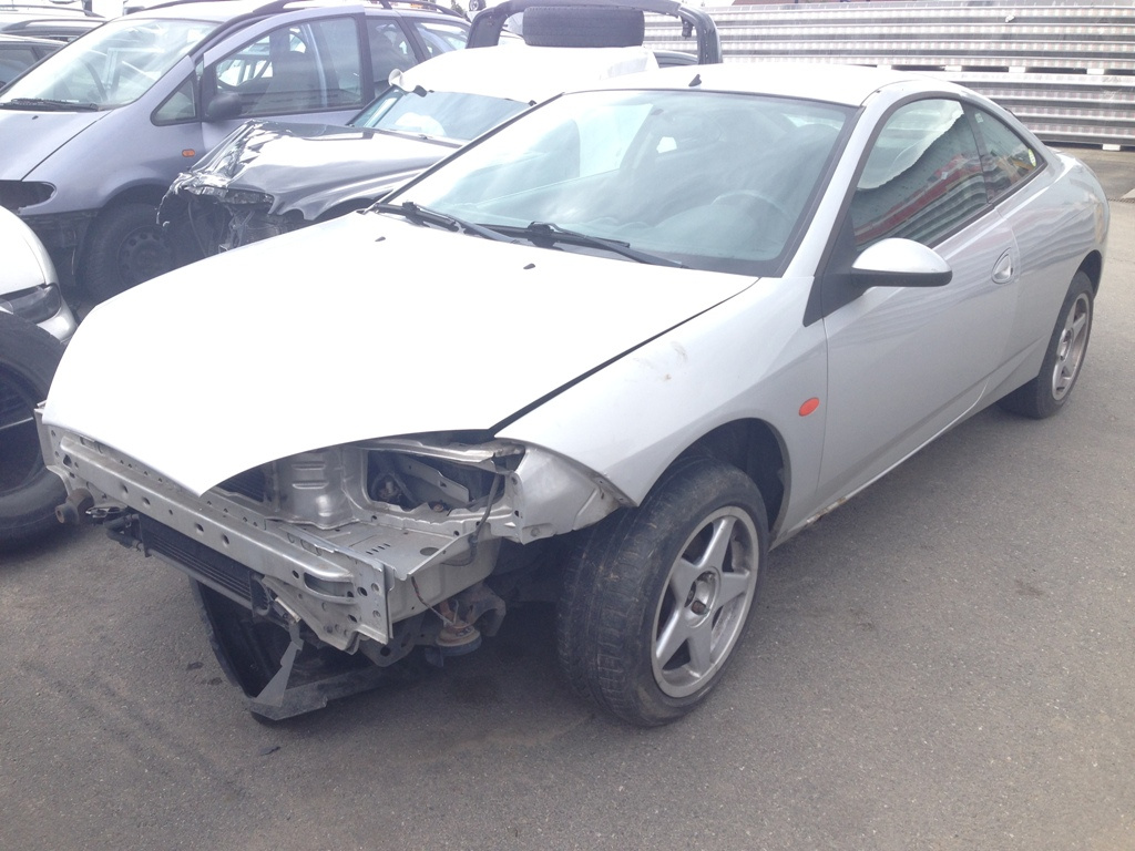 Ford Cougar 2,5 V6 Duratec 1999 jede - díly - 2