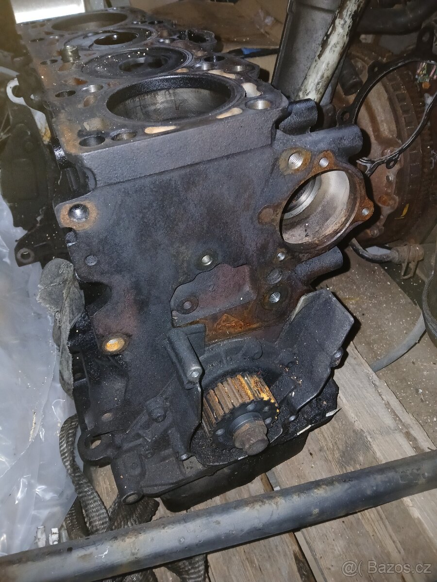 Blok motoru - 2