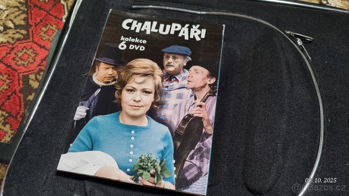 200 x origální DVD + Chalupáři - 2