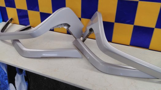 MERCEDES -G-w-463-alu-kola+Nahradni-dily - 2