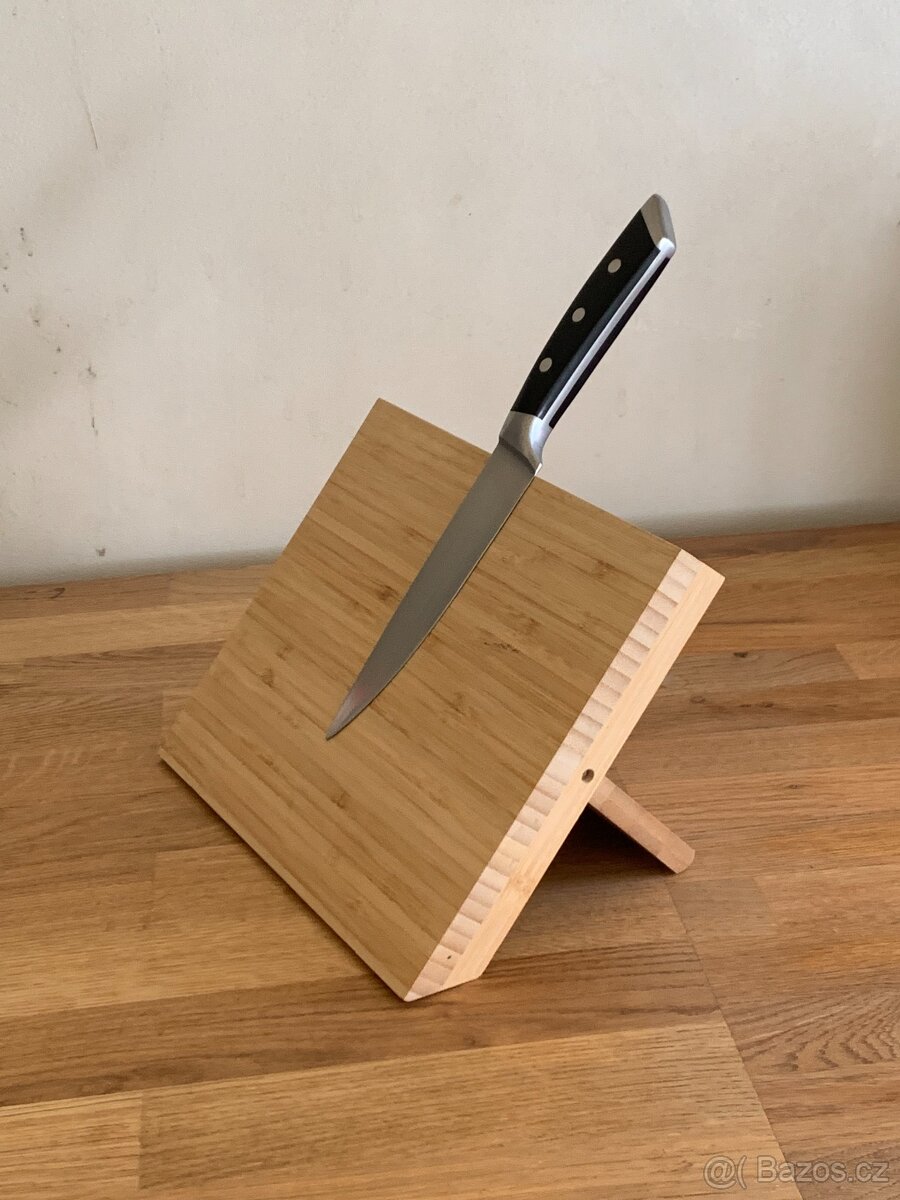 Magnetický držák nožů - 2