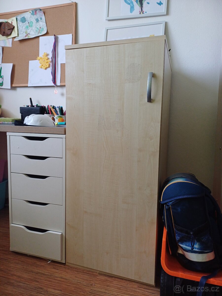 Dětský/studentský nábytek - 2