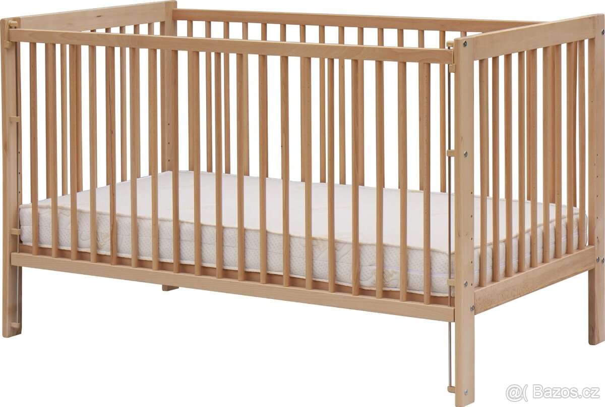 Dětská dřevěná postýlka s matrací - 2