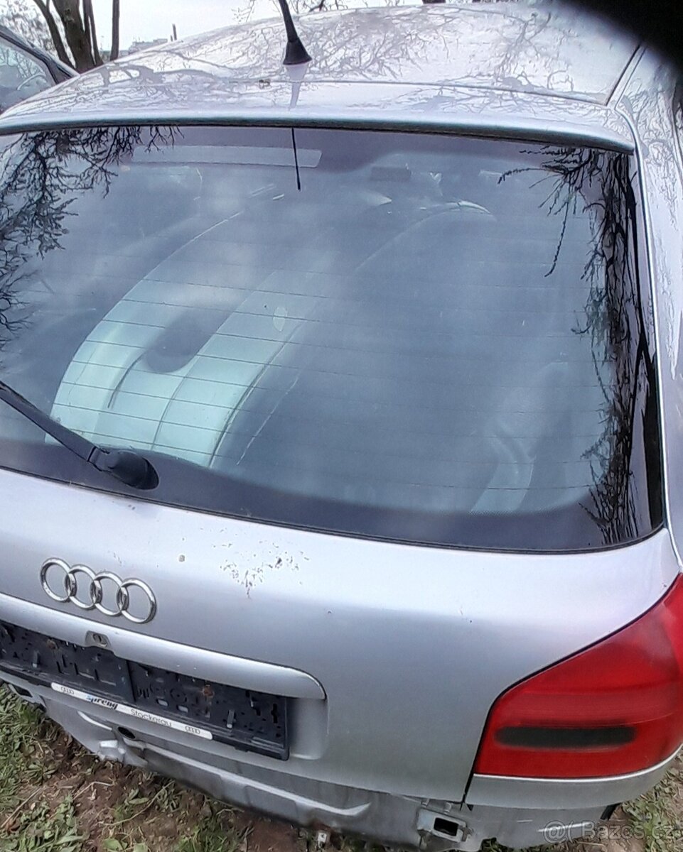 Víko kufru Audi A3 - 2