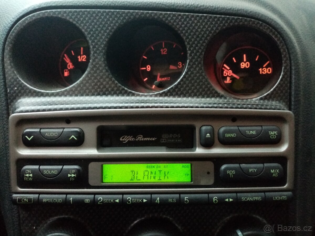 Alpine 932 autorádio - 2