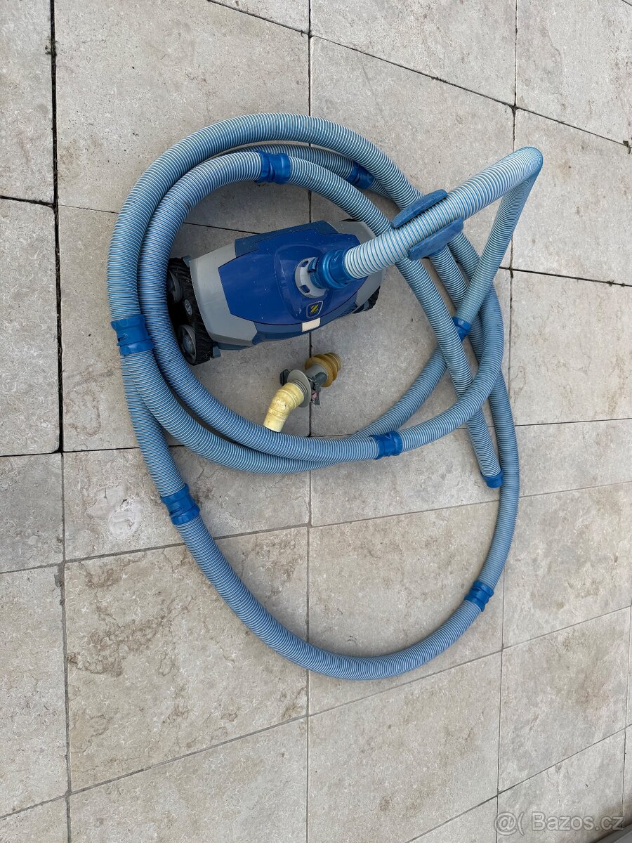 Zodiac Baracuda MX9 - 2