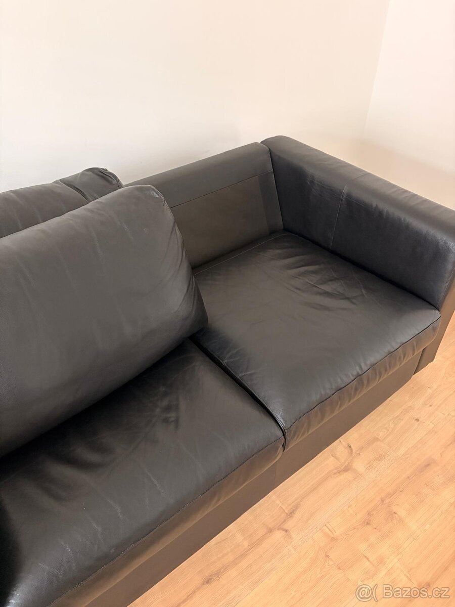 Kožený dvoumístný nerozkládací gauč IKEA VIMLE - 2
