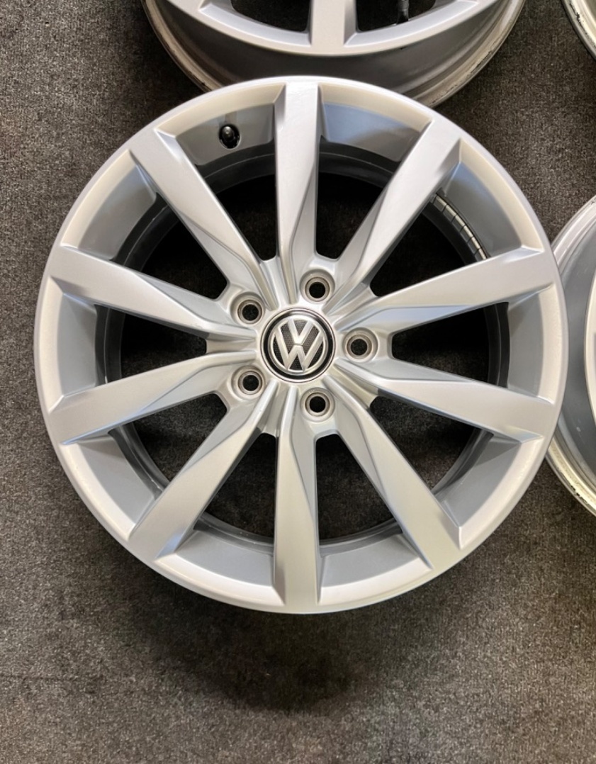 5x112 R17 originál disky VW Golf - Dijon - 2