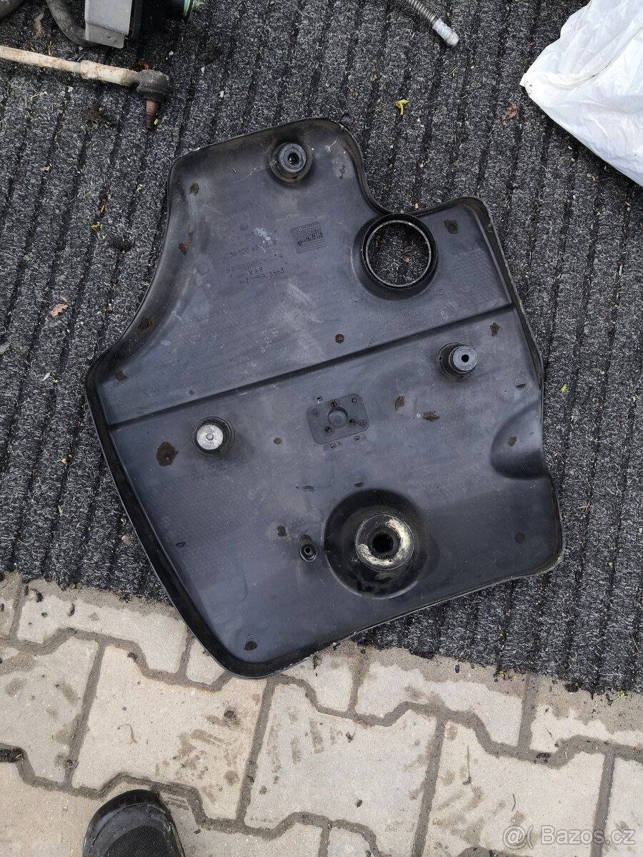 Dekl motoru Octavia 1 TDI - 2