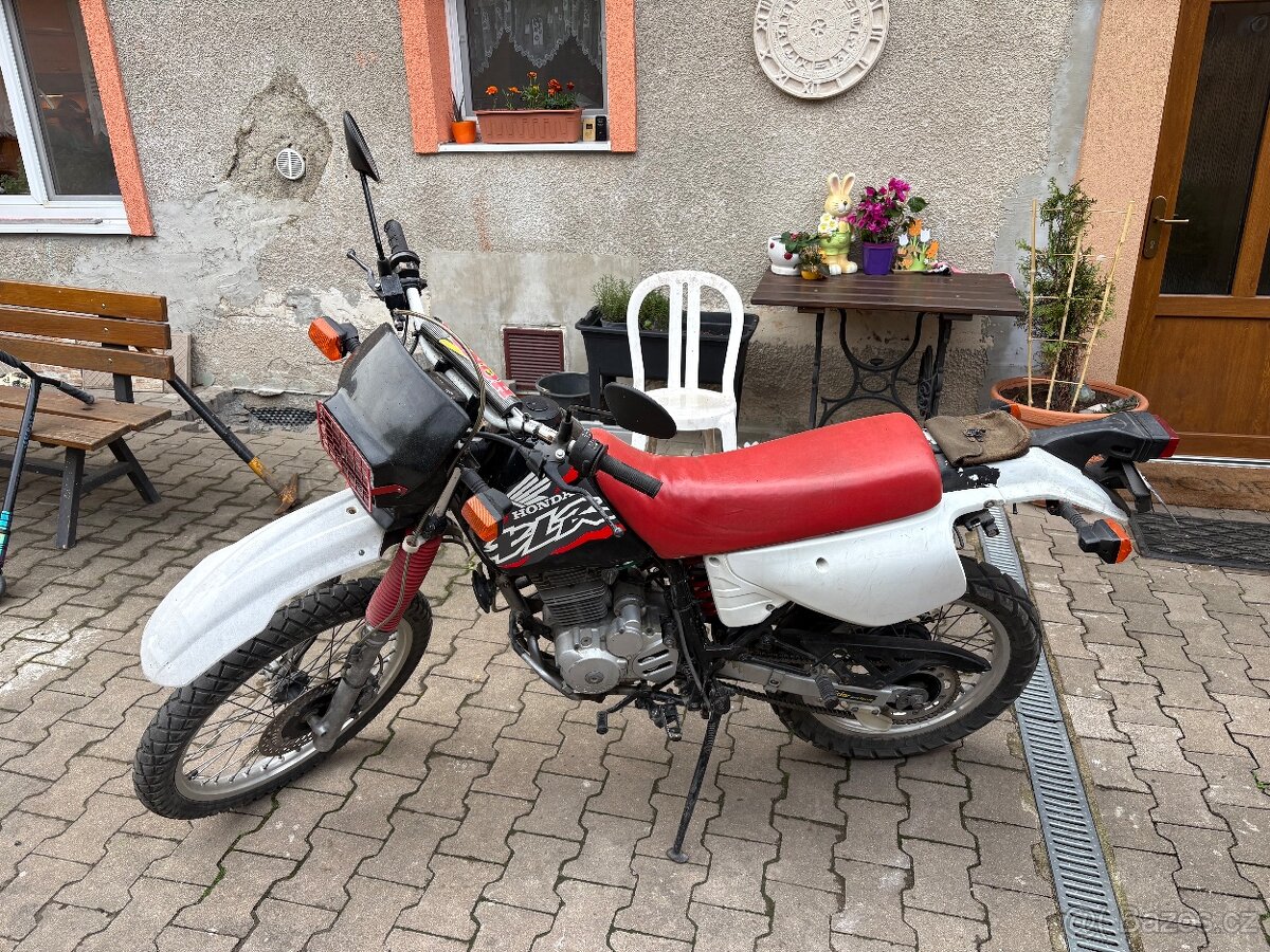 Honda xlr 125 - 2