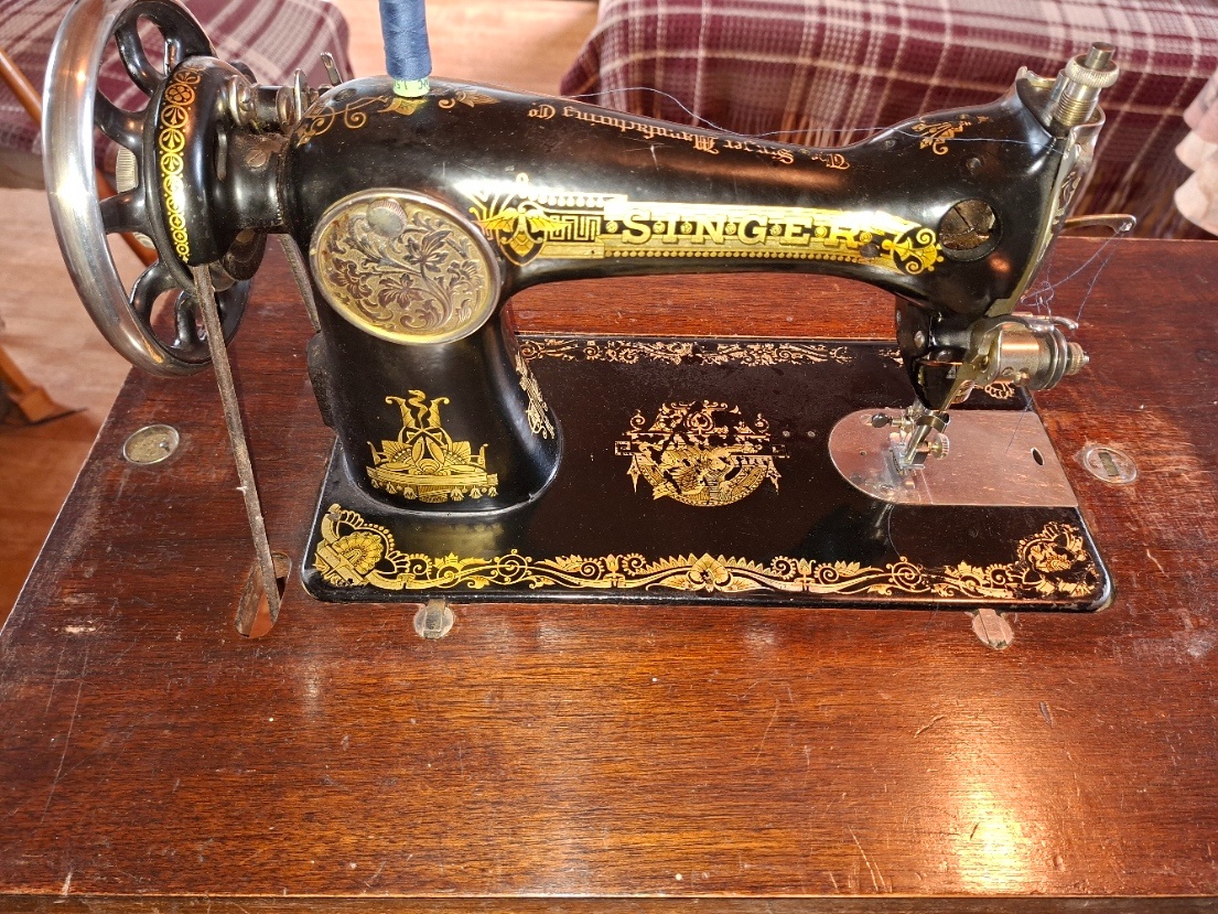Šicí stroj Singer - 2