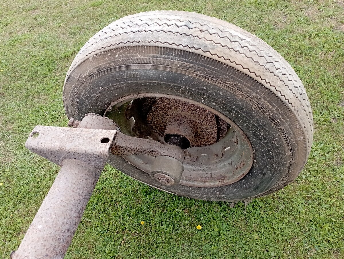 Podvozek káry za traktor - 2