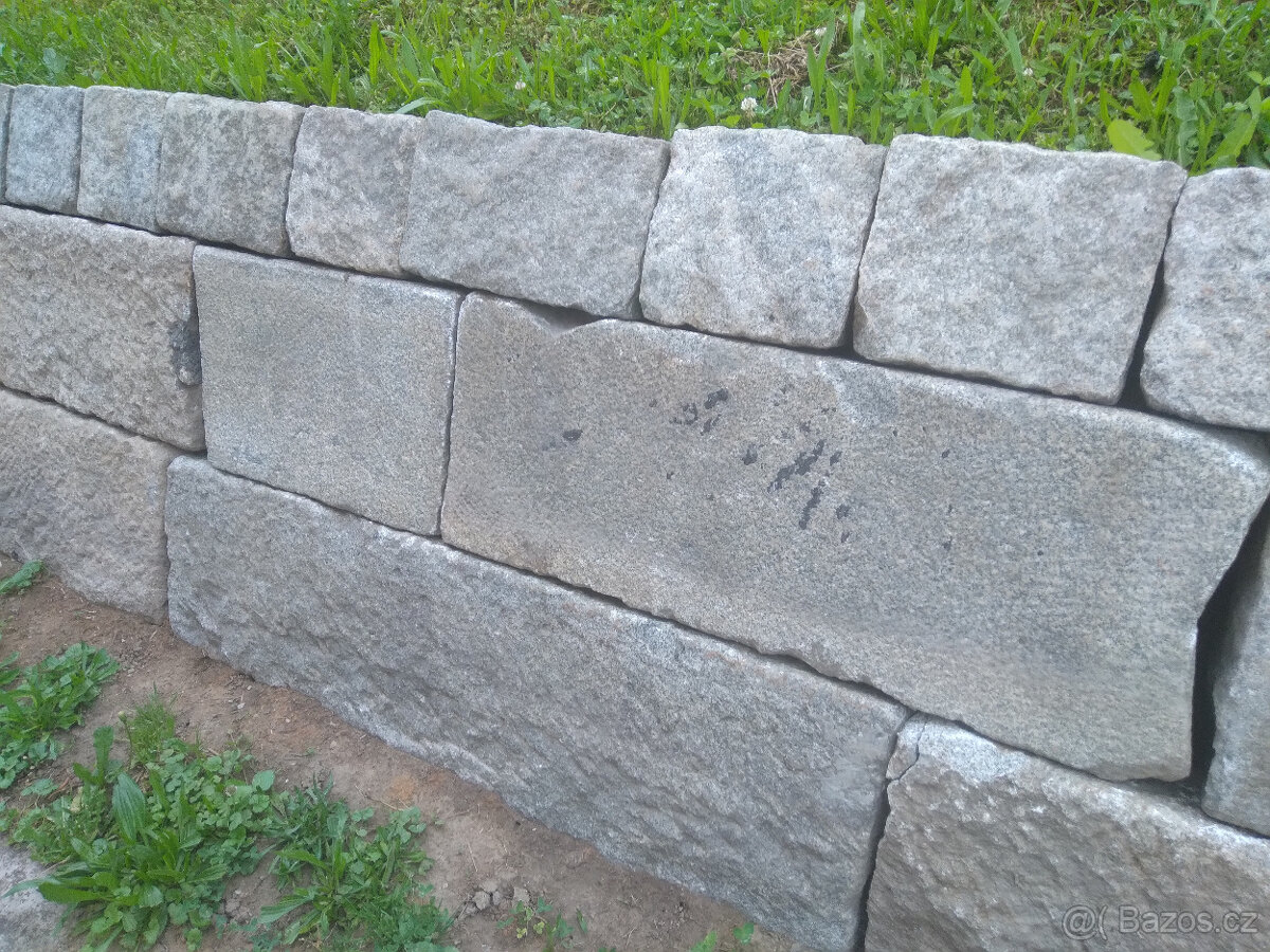 Žulové obrubníky - 2