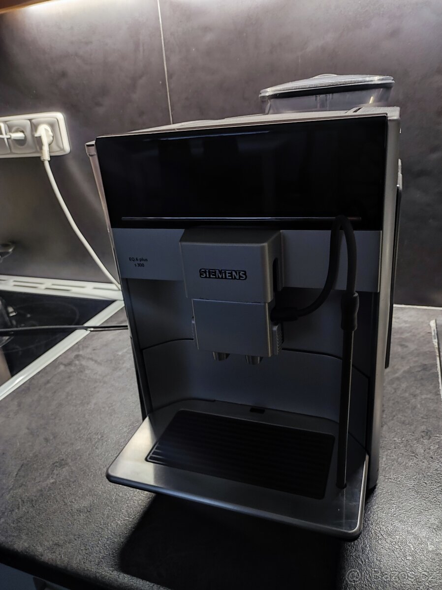 Automaticky kávovar Siemens eq6 plus - 2