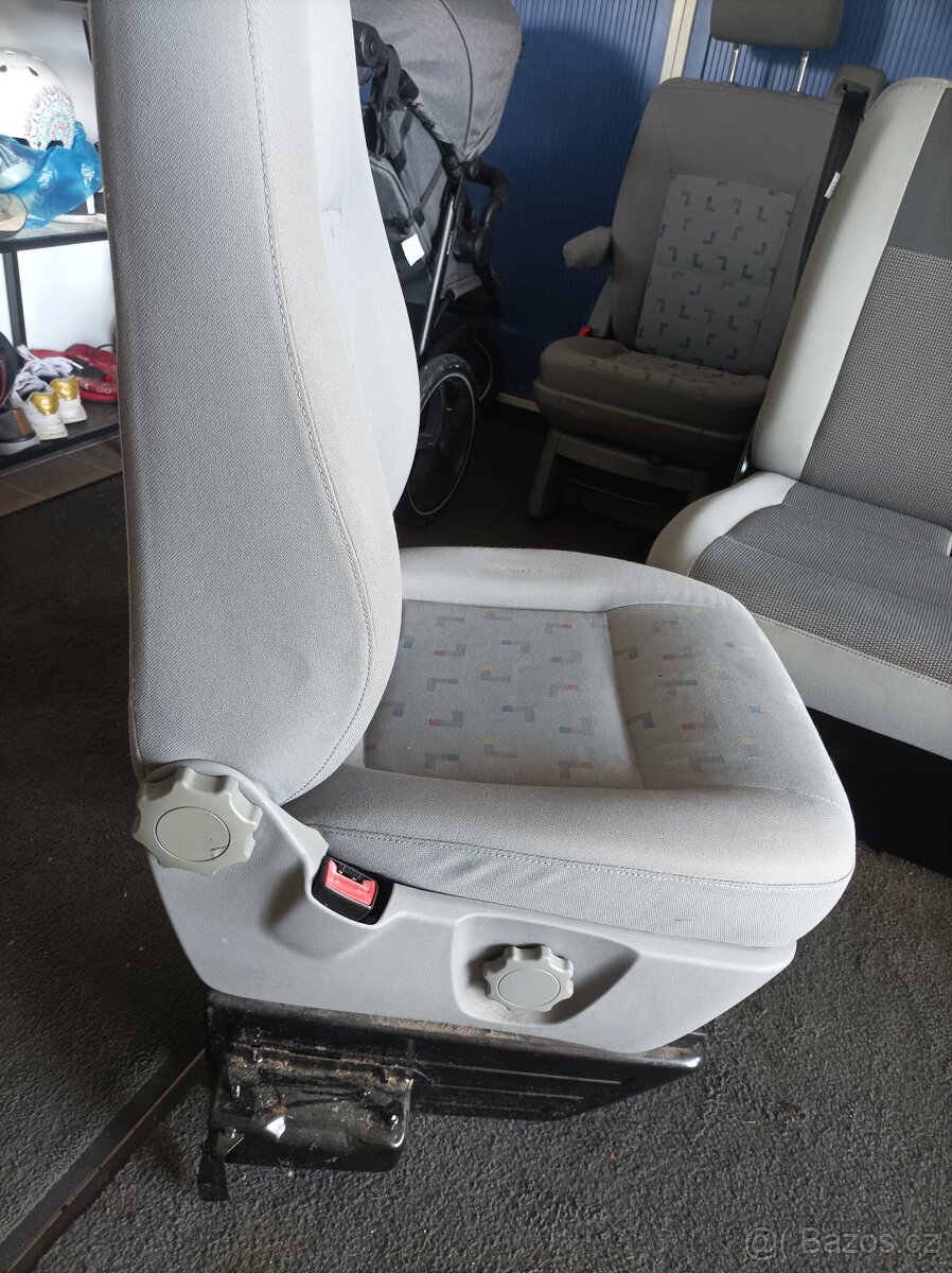 Sedadlo VW T5 - 2