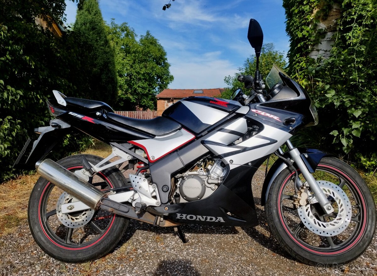 Honda CBR 125r - 2