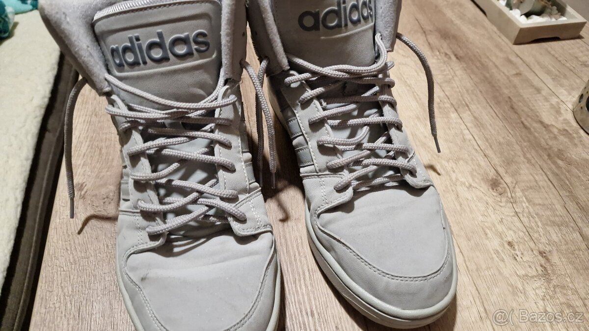 Adidas vel. 44 2/3 - 2