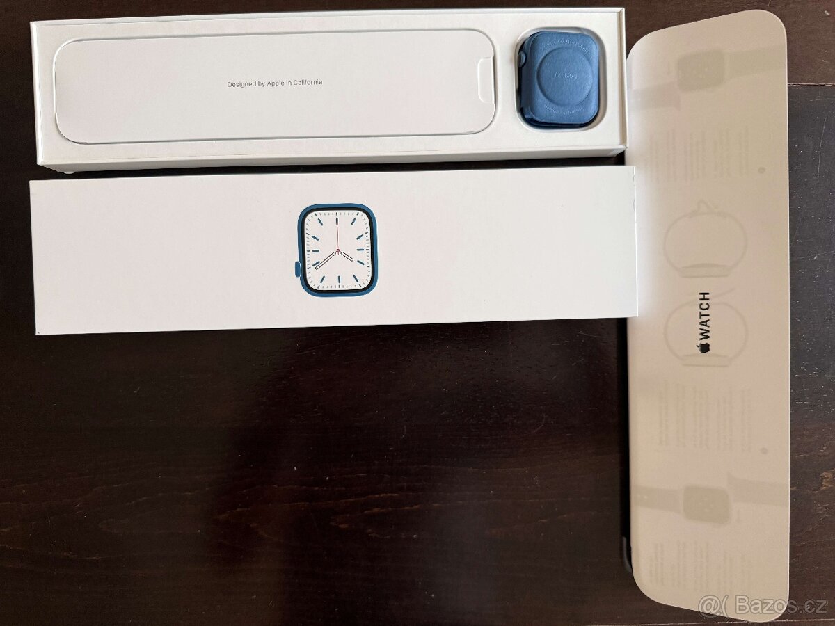 Apple Watch Series 7, edice modrý hliník 45 - 2