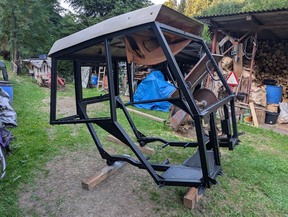 Kabina Zetor 7045 - 2