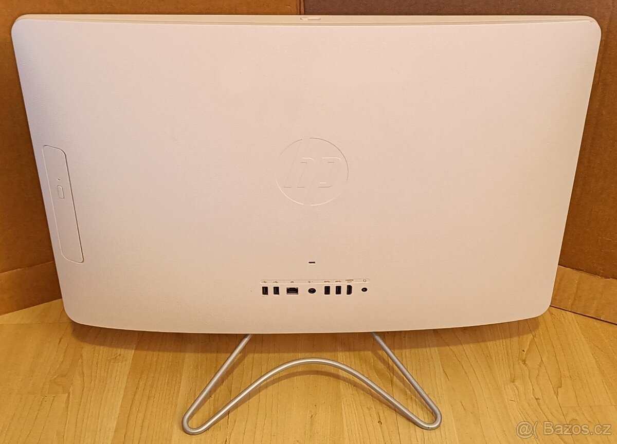 HP AlO 24-e007nc,i5-7200,WIN 10,HDD 1TB,8GB RAM,24 palců - 2