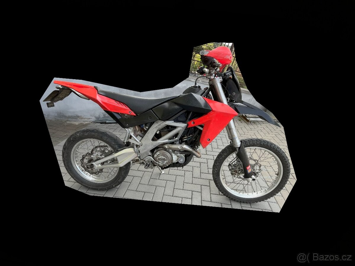 Aprilia RXV 450/ na opravu , na díly