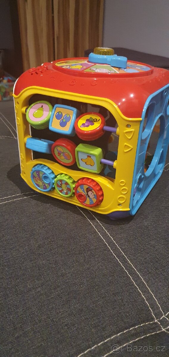 Uplne nova Magicka kostka Vtech - 2