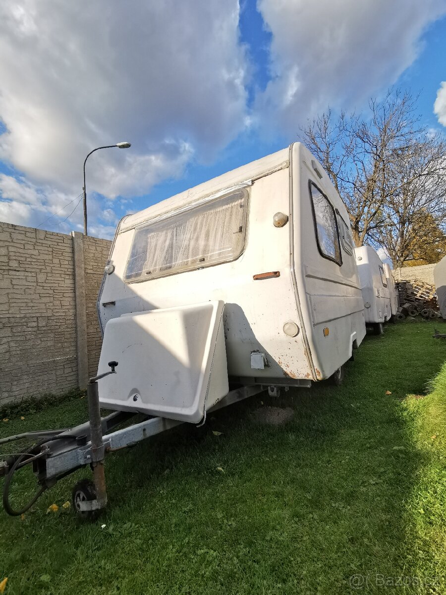 Polsky karavan N126 N, velký Polák N126N, Niewiadow Predom - 2