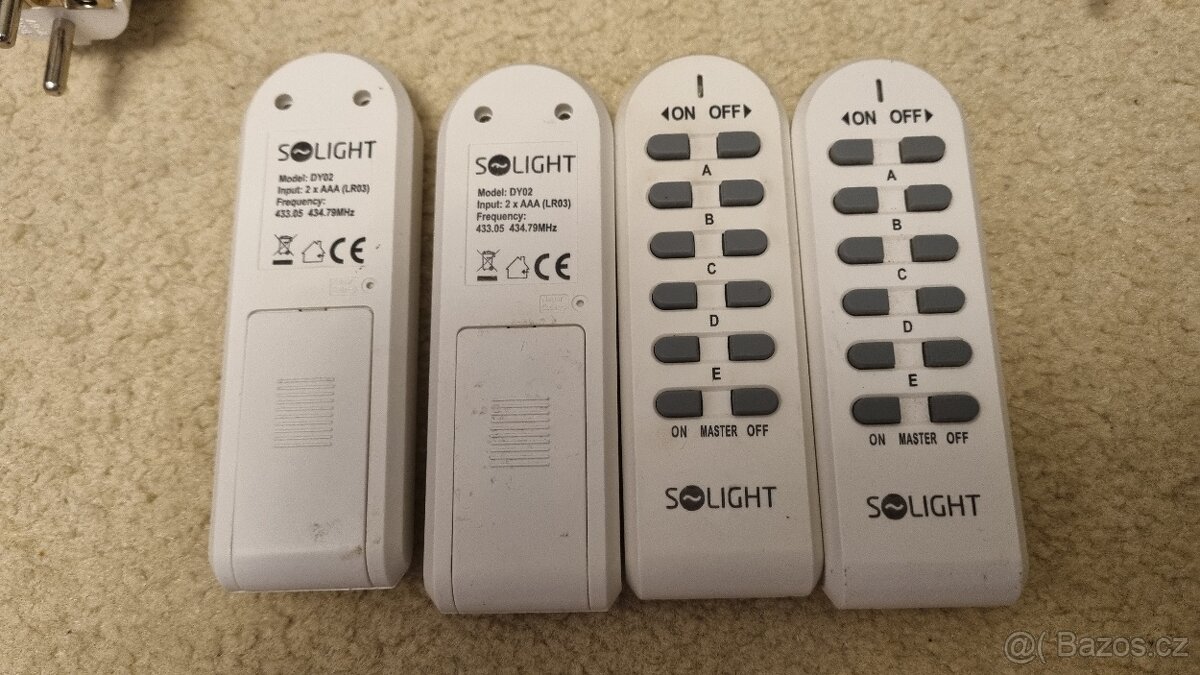 Dálkově ovládané zásuvky Solight - 2