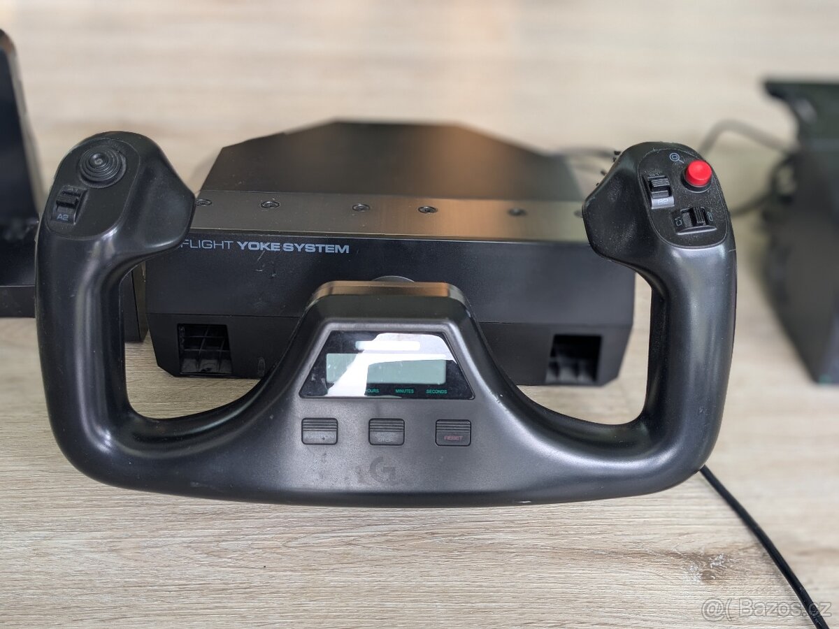 Logitech G Saitek Pro Flight Yoke + Rudder - 2