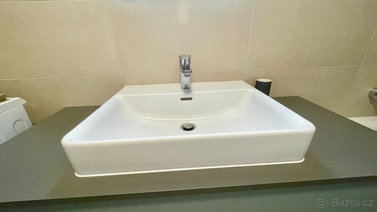 Umyvadlo Laufen, Baterie Hansa Twist a Sifon Alca - 2