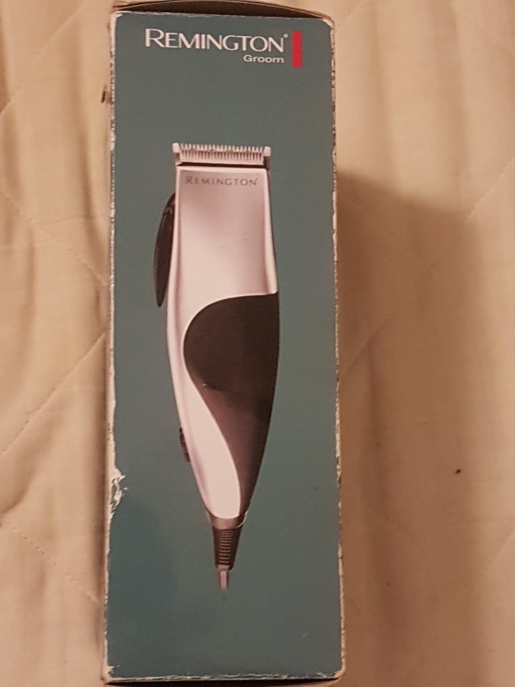 stříhací strojek - zn.REMINGTON - 2