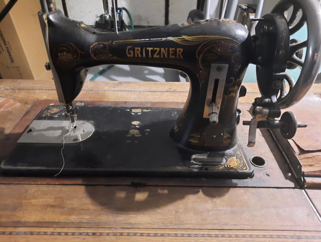 Šicí stroj GRITZNER - 2