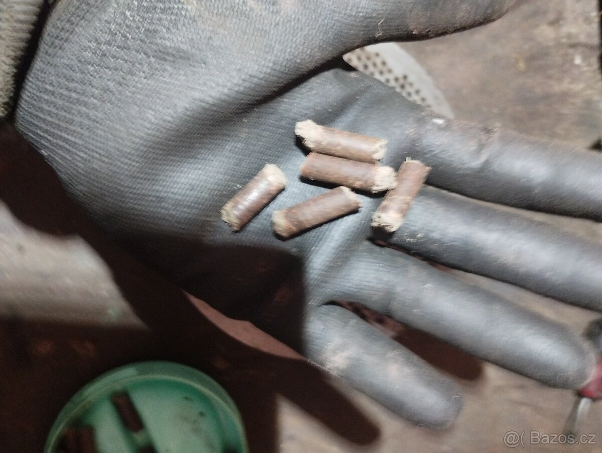 Peletovací lis cronimo CPM-200 power 7,5kw - 2