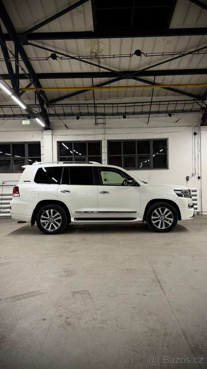 Land Cruiser 200 Diesel V8 - 2