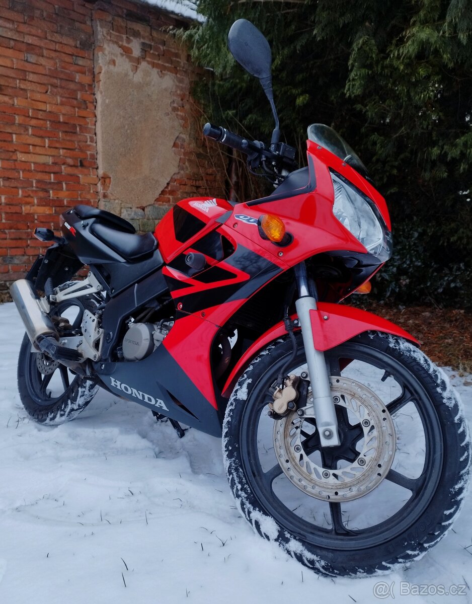 Honda cbr125r - 2