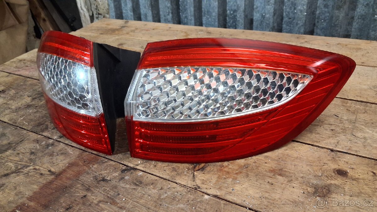 Ford mondeo mk4 combi, zadní světla - 2